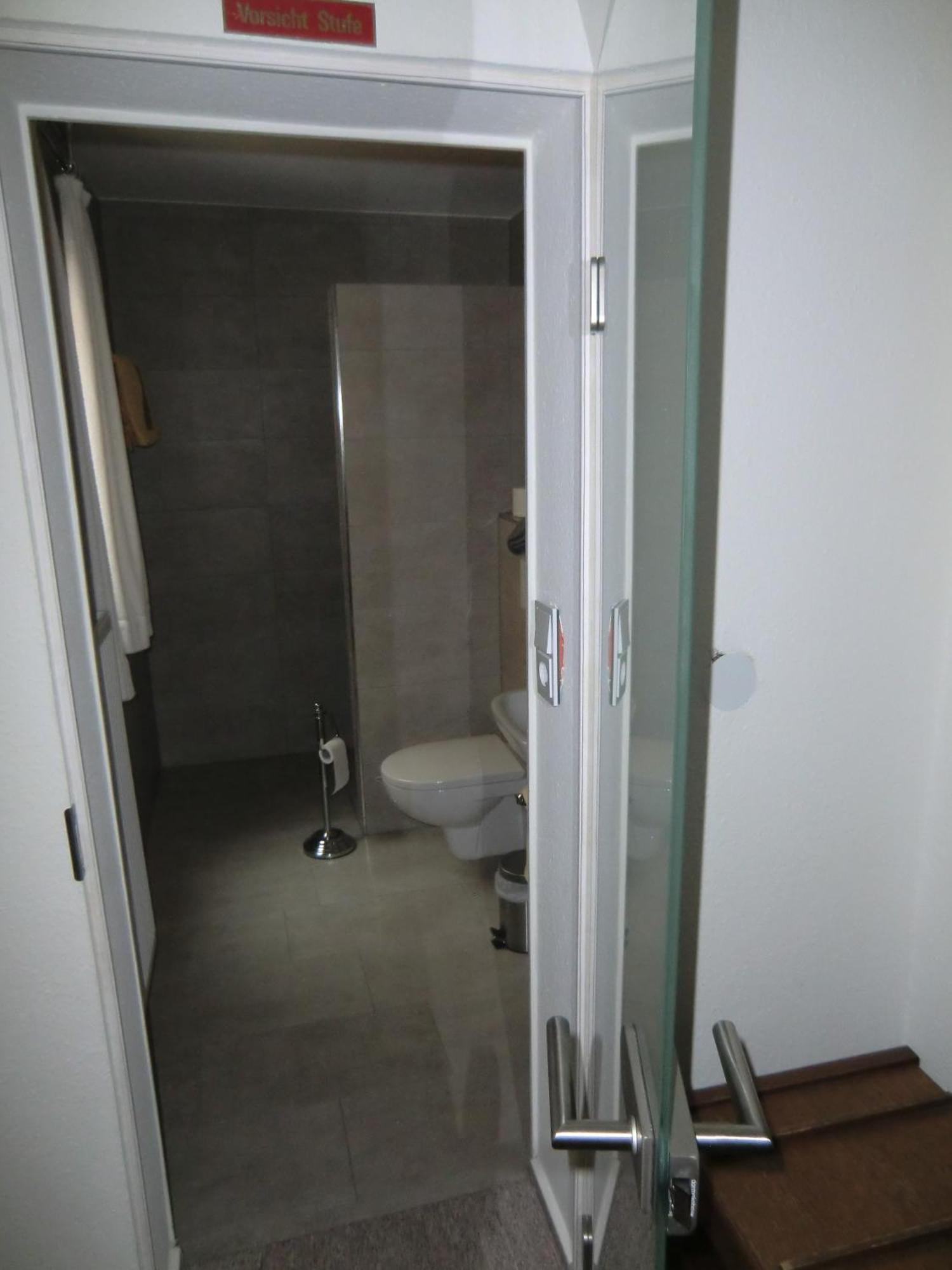 Hotel Die Clus Volksen  ภายนอก รูปภาพ