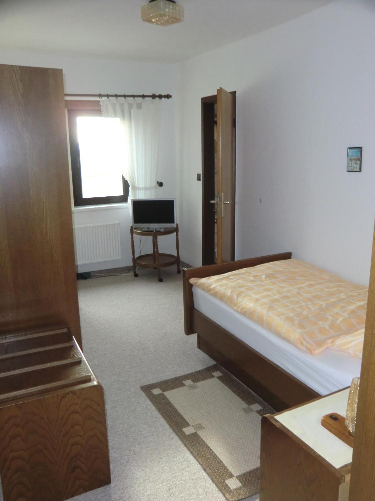 Hotel Die Clus Volksen  ภายนอก รูปภาพ