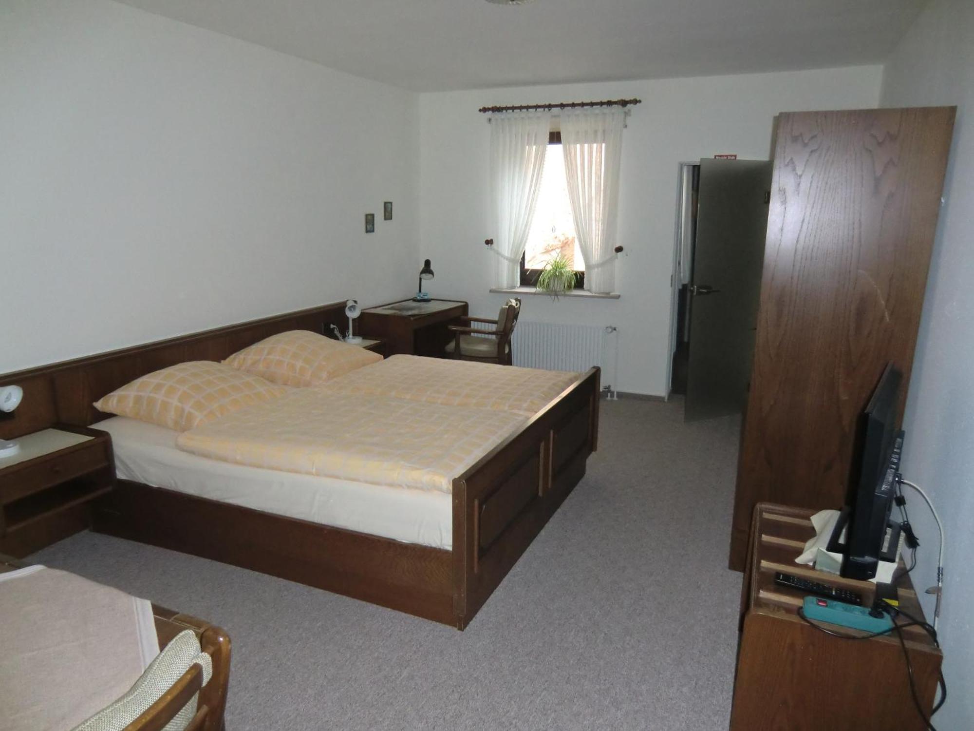 Hotel Die Clus Volksen  ภายนอก รูปภาพ